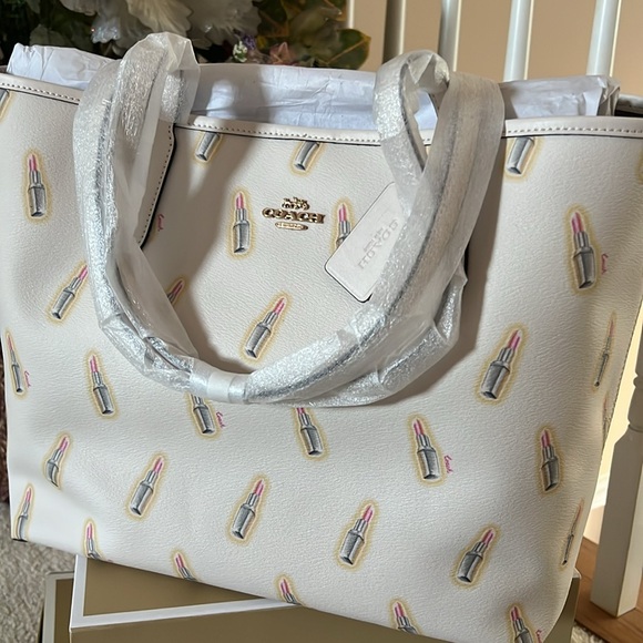 COACH LIPSTICK CITY TOTE NEW AUTHENTIC 13x11 - Picture 13 of 13